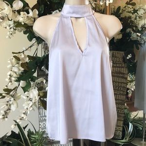 Guess V-Neck Silver Sleeveless top